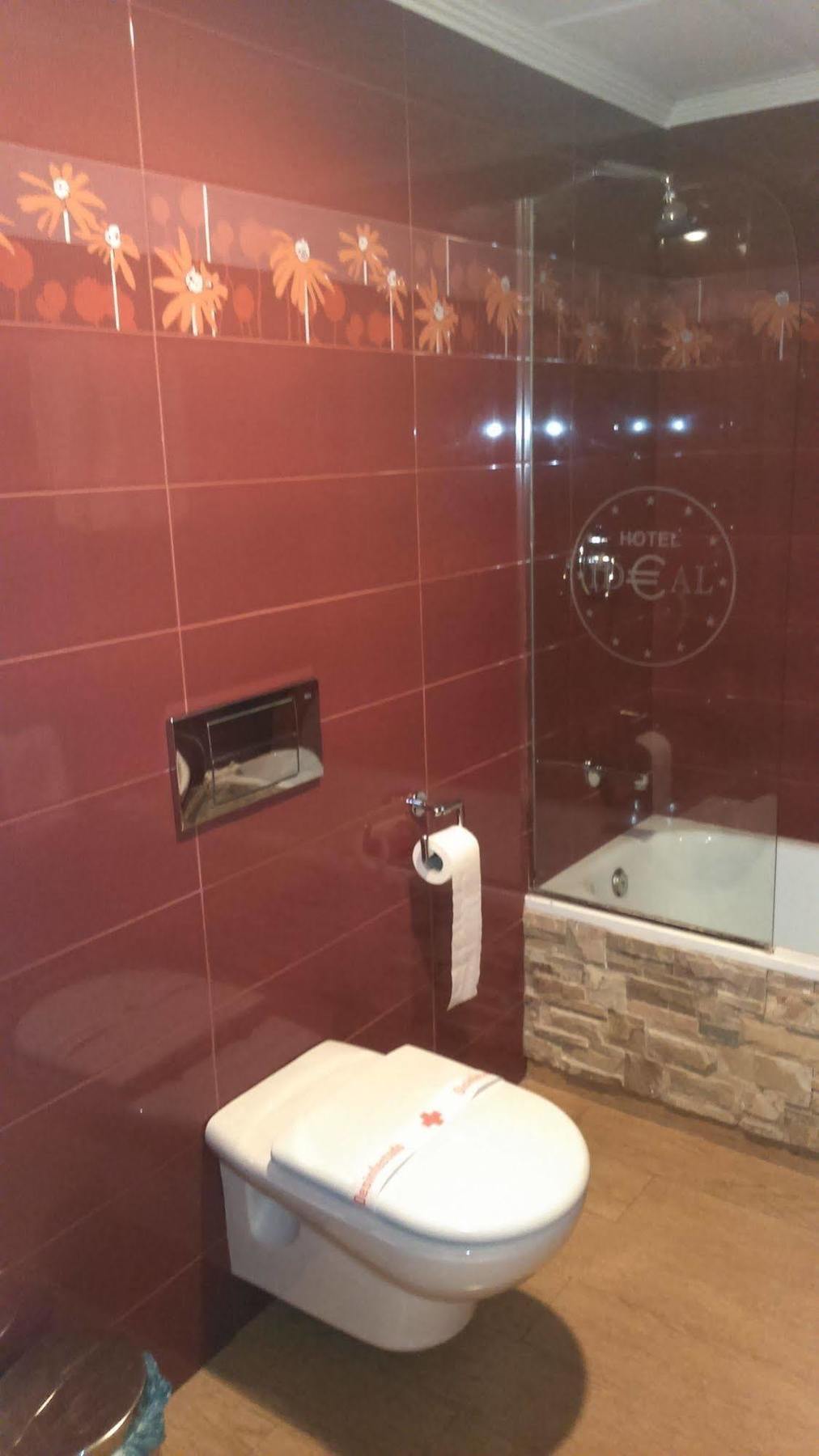 Hotel Ideal 비야로블레도 외부 사진